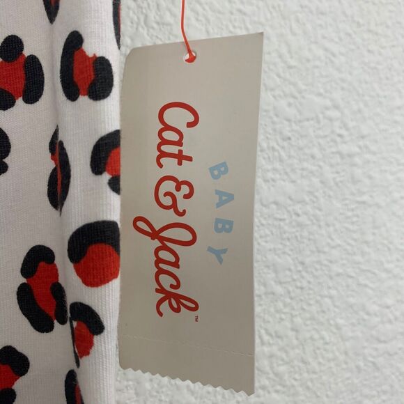 NWT Girls 18M Baby Cat & Jack Two Piece Cat Print Outfit Bib Set Big Cat Cheetah - Picture 11 of 11